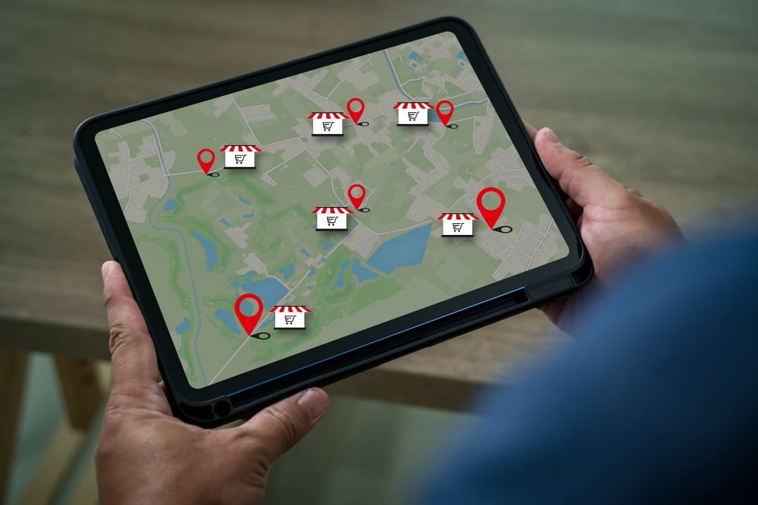 Medicare insurance agent optimizing local SEO through GBP